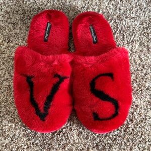 Victoria's Secret Red Fuzzy VS Logo Slippers size Medium